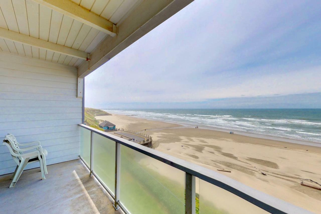 Nye Beach Lighthouse Vista Нюпорт Екстериор снимка